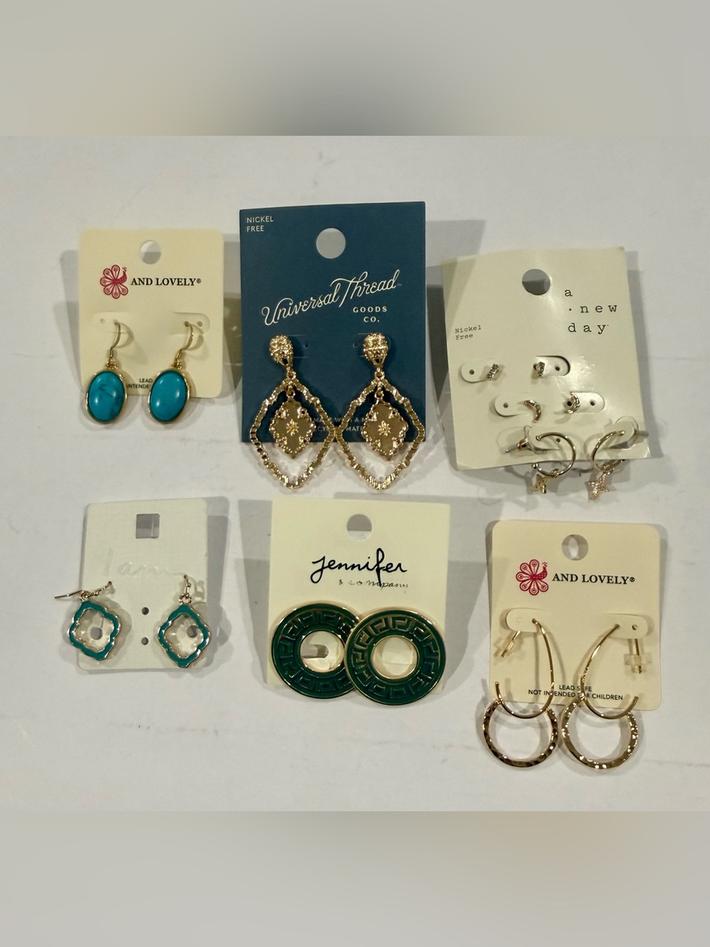 6 pair dangle Universal Thread Gold White Beaded Drop Earrings cute gift set